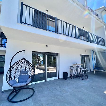 Fantasia Del Mare Apartment And Rooms Dramalj Kültér fotó