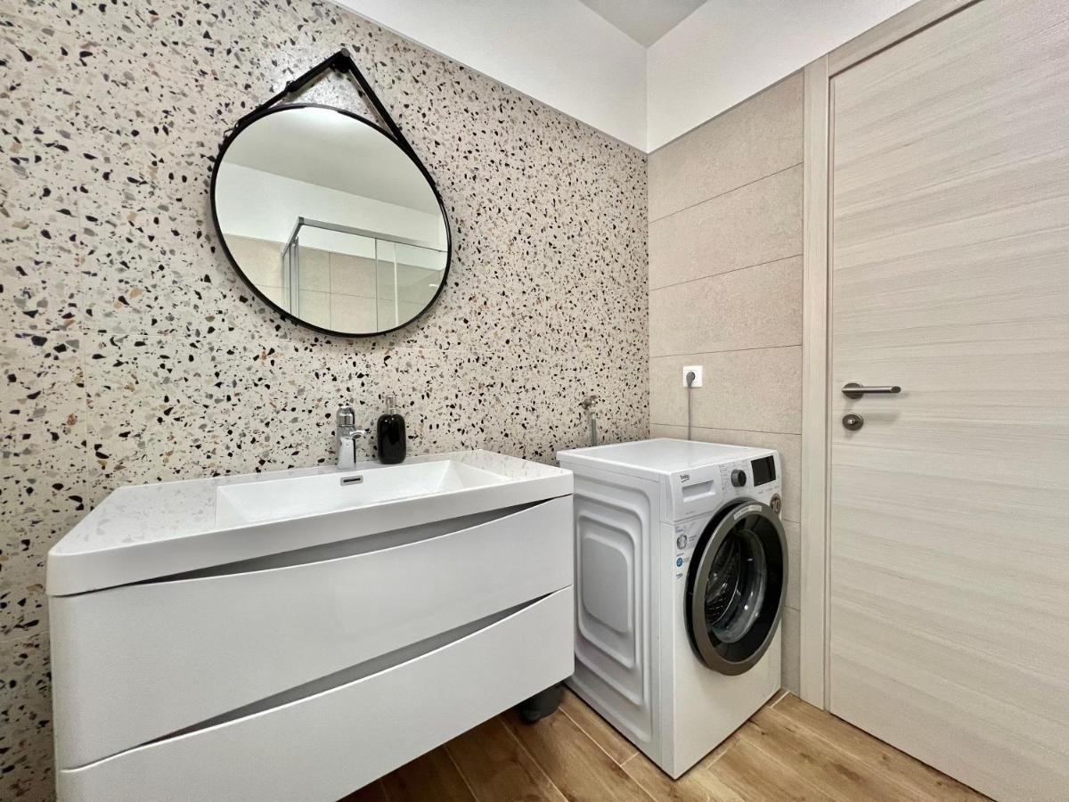 Fantasia Del Mare Apartment And Rooms Dramalj Kültér fotó