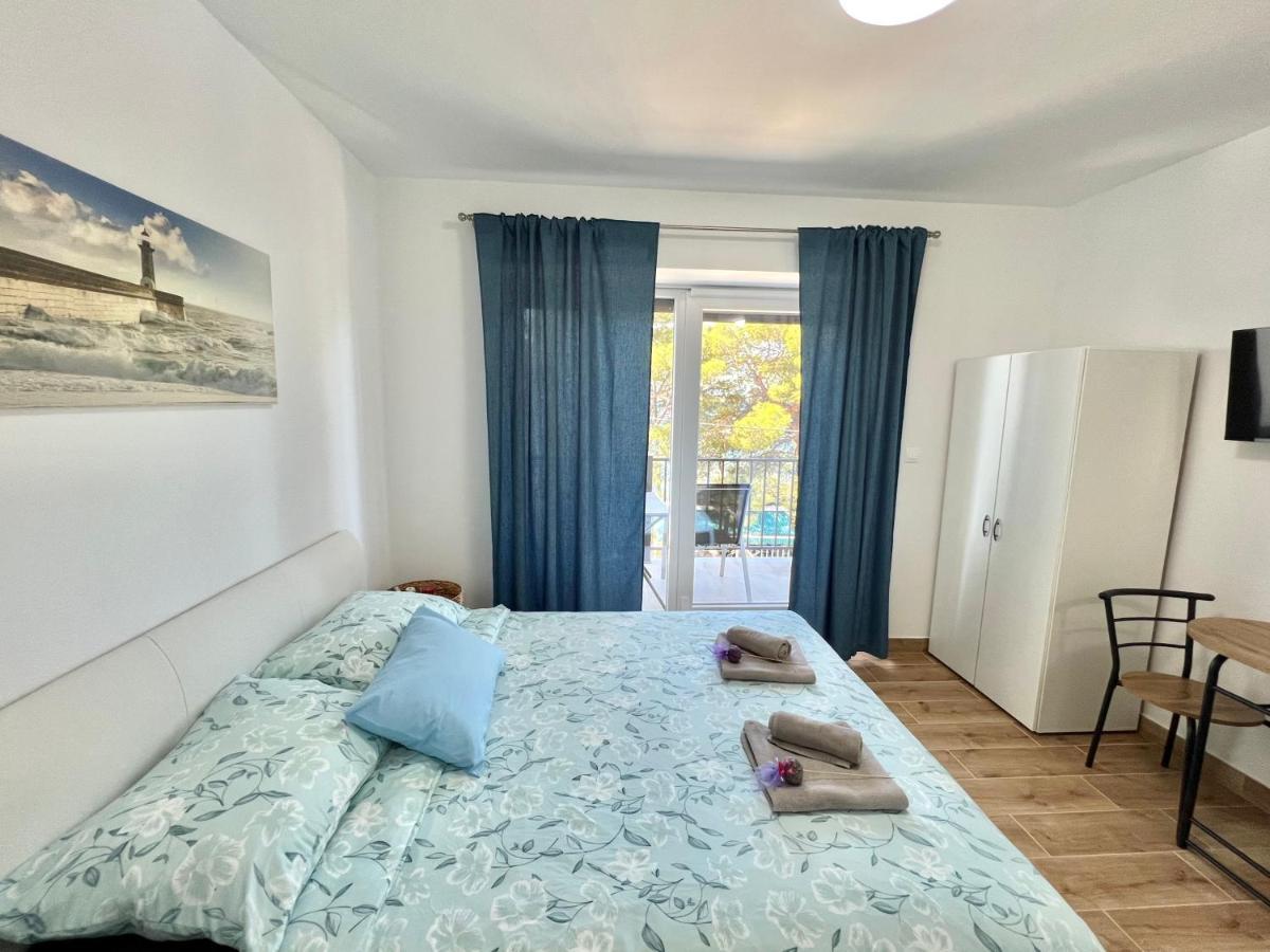 Fantasia Del Mare Apartment And Rooms Dramalj Kültér fotó