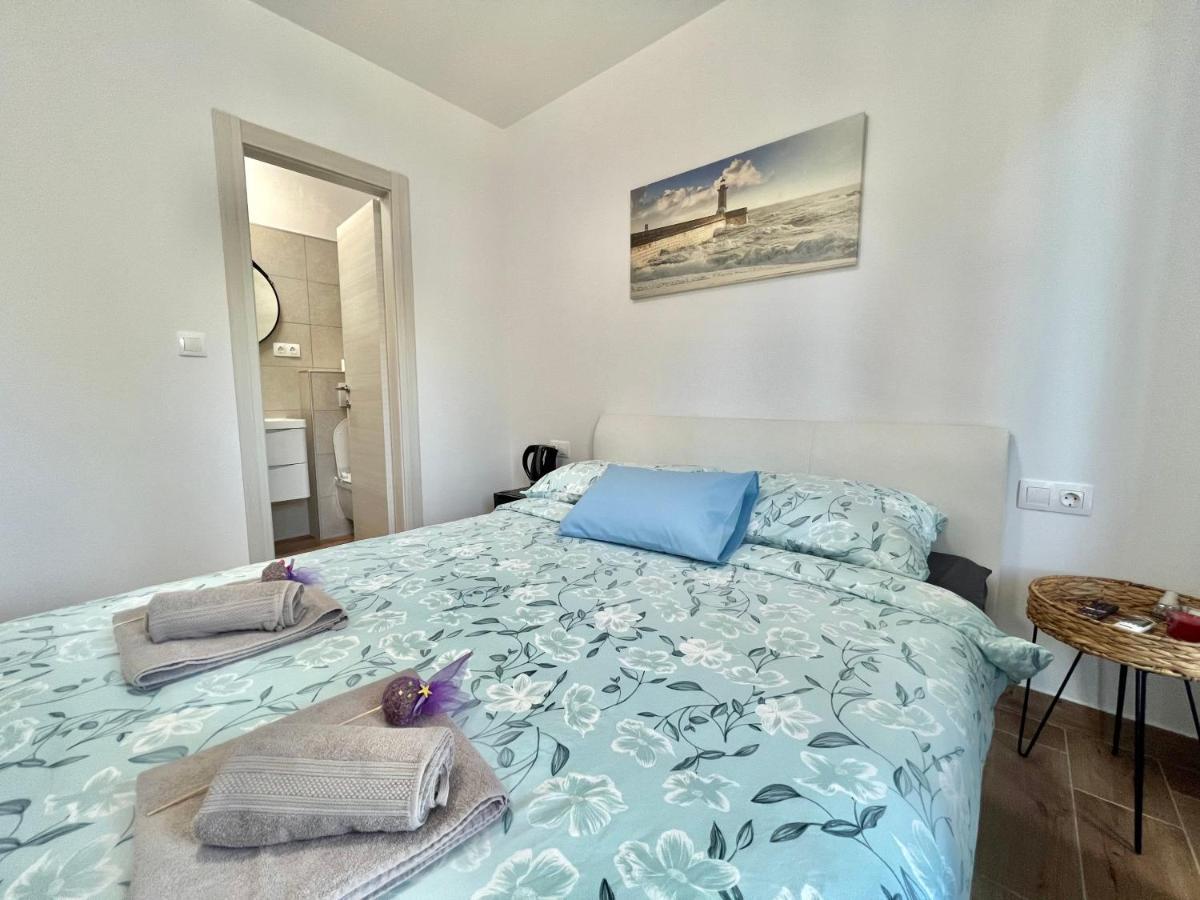 Fantasia Del Mare Apartment And Rooms Dramalj Kültér fotó