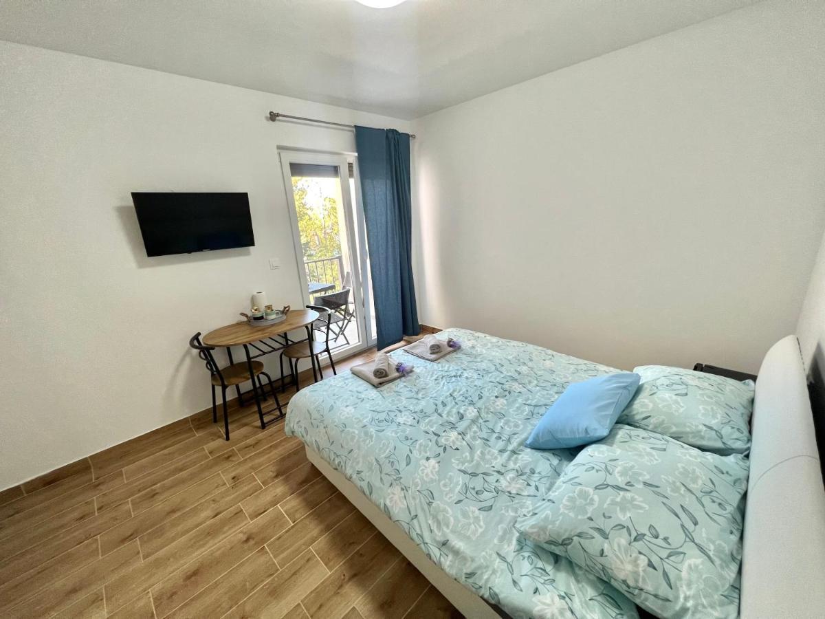 Fantasia Del Mare Apartment And Rooms Dramalj Kültér fotó
